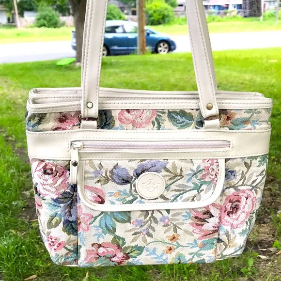 Purse- Basic Edition - Picture 1 of 3